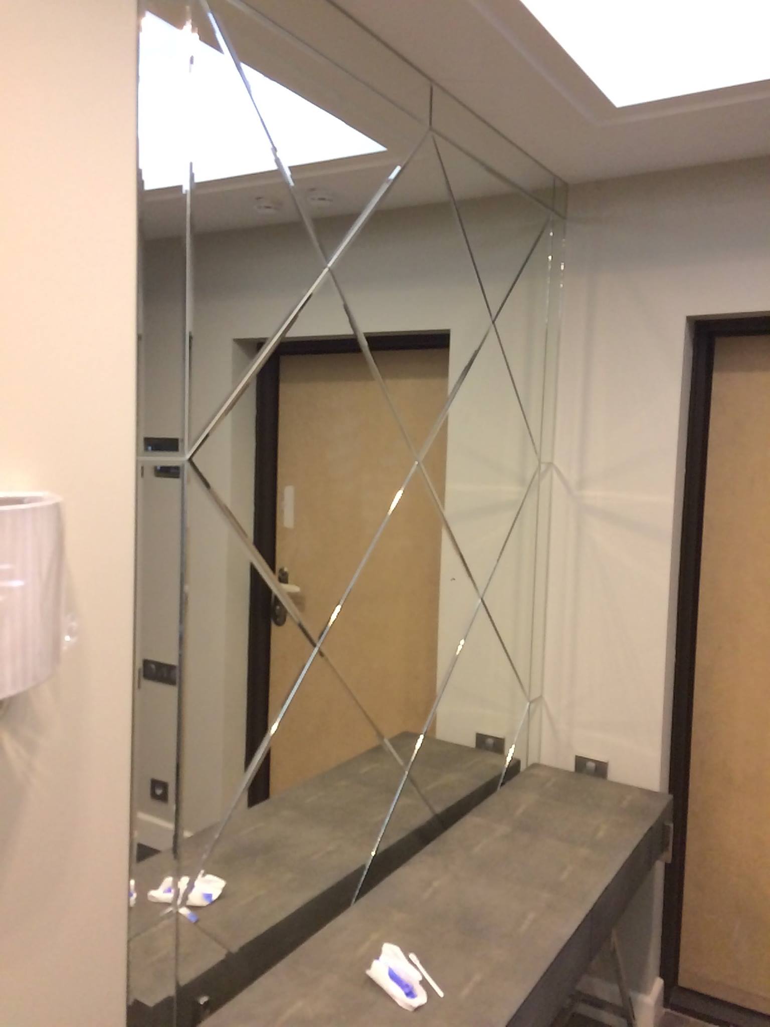 Зеркальное панно в коридор - Design Glass