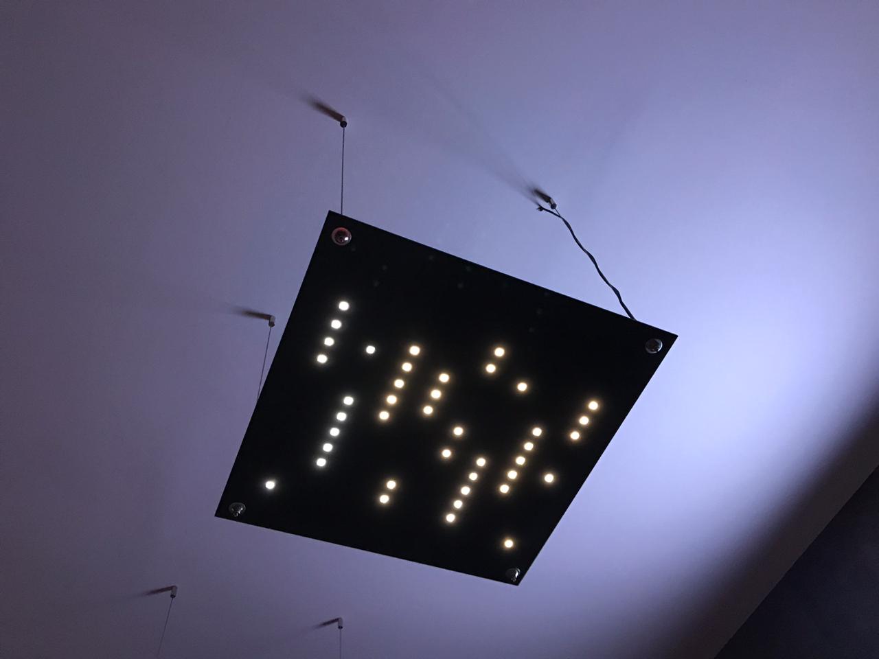 Декоративный светильник с подсветкой